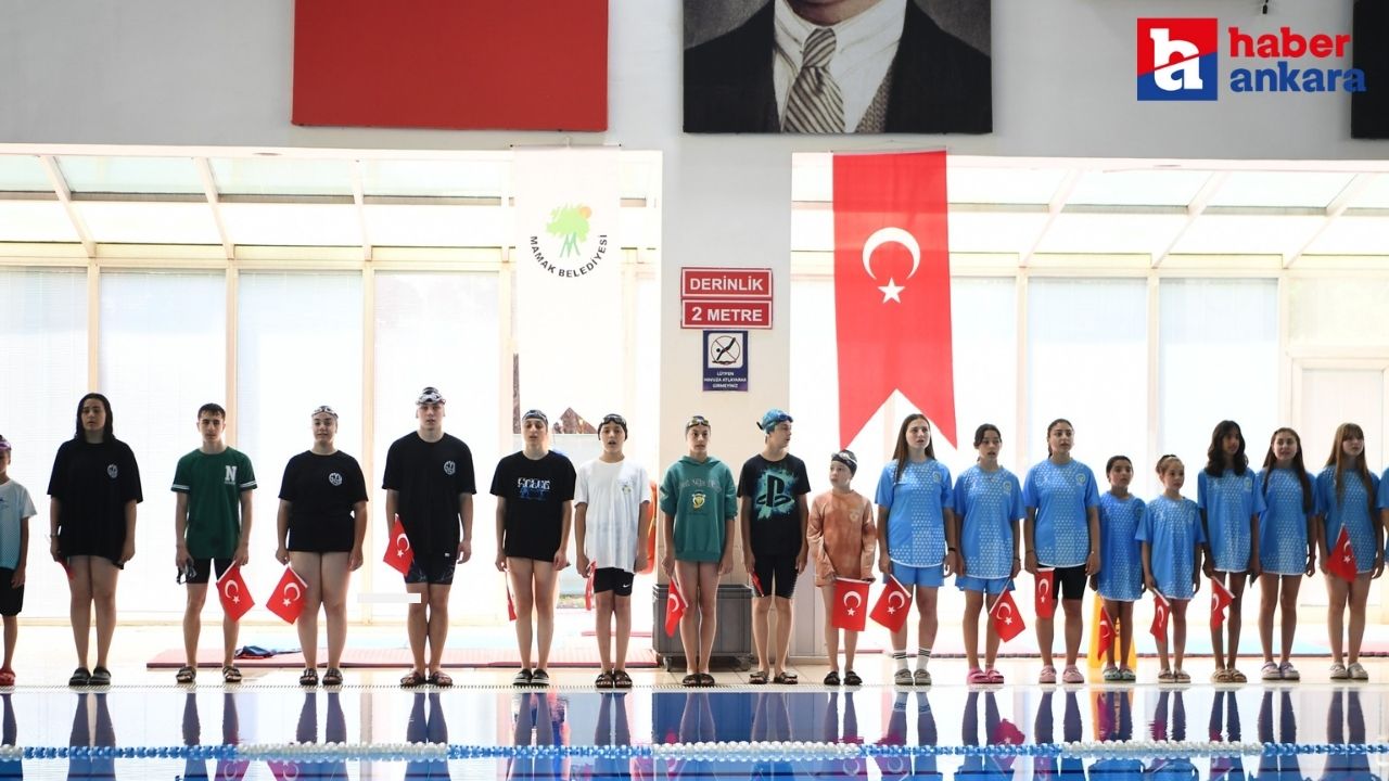 Mamak Belediyesi Türközü Yüzme Havuzu’nda 19 Mayıs için kulaç atıldı